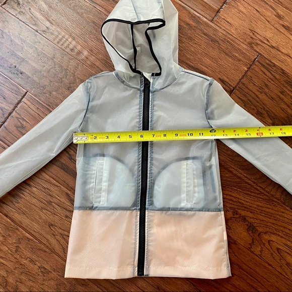 Ideology Transparent Hooded Rain Jacket. 2T - Picture 5 of 7